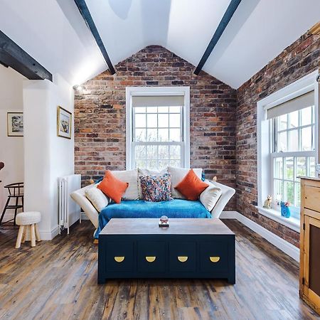 Belvedere House - Serene Countryside Escape - 4 Bedrooms Sleeps 8 Sandbach Zewnętrze zdjęcie
