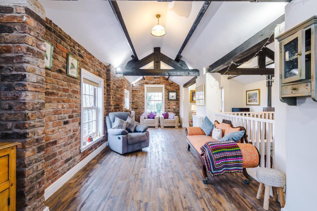 Belvedere House - Serene Countryside Escape - 4 Bedrooms Sleeps 8 Sandbach Zewnętrze zdjęcie