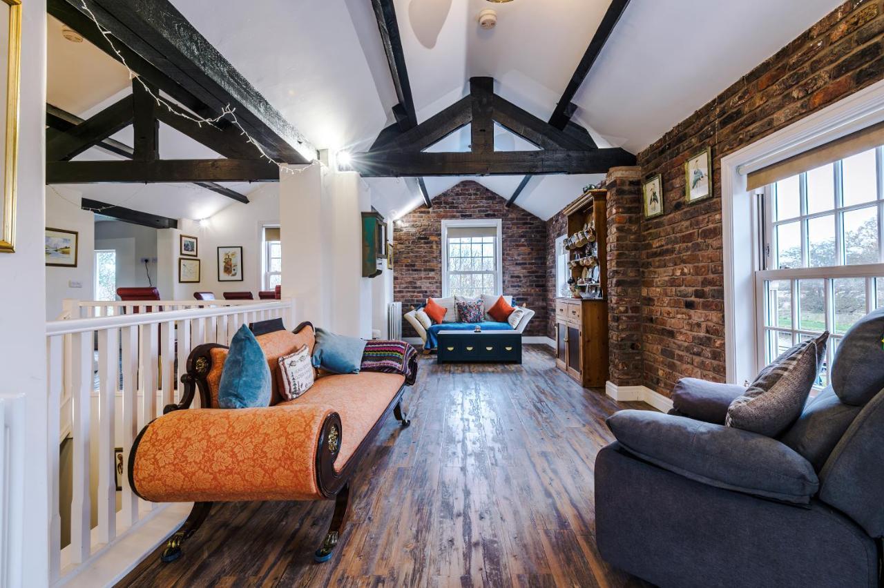 Belvedere House - Serene Countryside Escape - 4 Bedrooms Sleeps 8 Sandbach Zewnętrze zdjęcie