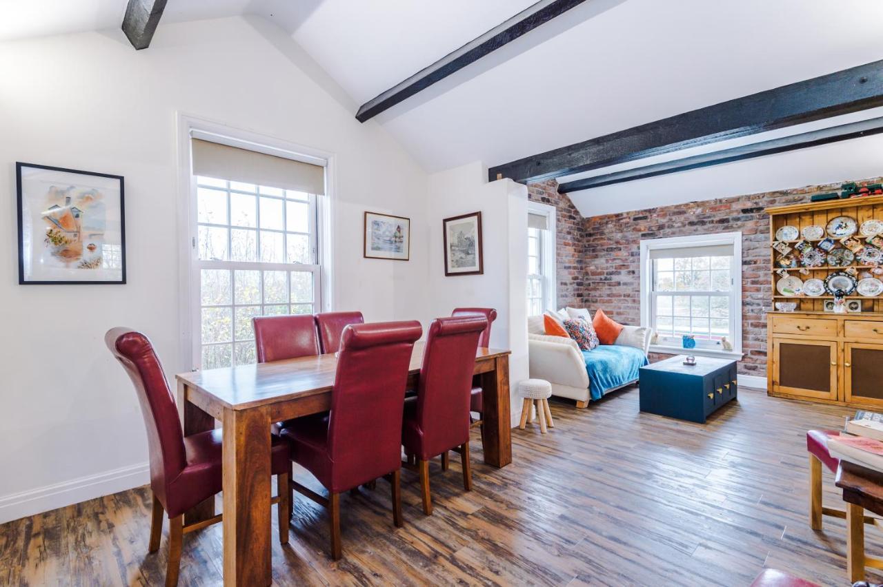 Belvedere House - Serene Countryside Escape - 4 Bedrooms Sleeps 8 Sandbach Zewnętrze zdjęcie