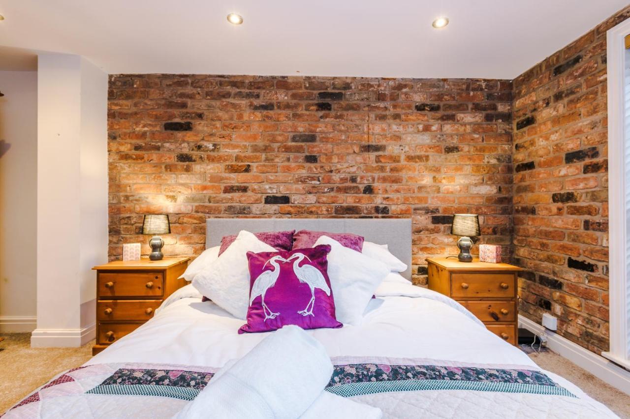 Belvedere House - Serene Countryside Escape - 4 Bedrooms Sleeps 8 Sandbach Zewnętrze zdjęcie